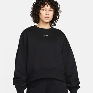 Light lavender oversized nike sweatshirt